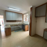 Casa à venda com 3 quartos, sendo 1 suíte,  no condomínio Edifício Crescencia Carolo Balbo, Ribeirão Preto - SP