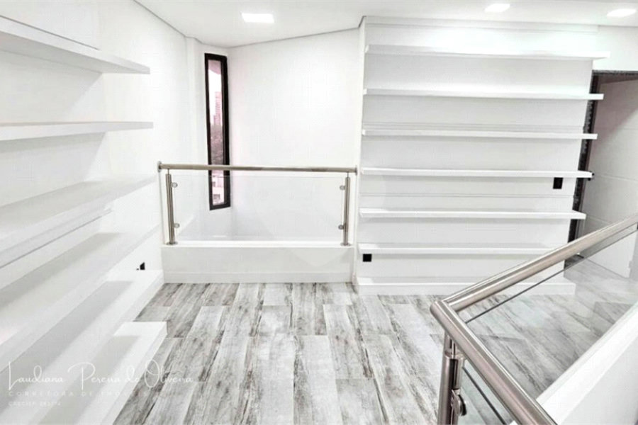 Apartamento à Venda com 210m² com 3 dormitórios e 3 vagas em Perdizes - Estuda permuta .