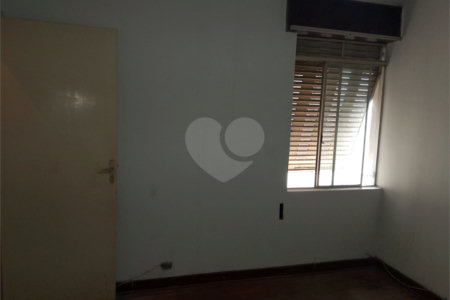 Sobrado à venda com 3 quartos em Mooca, São Paulo, SP