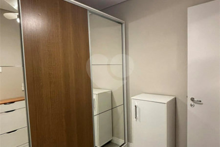 Apartamento à venda com 2 quartos, sendo 1 suíte,  em Santo Amaro, São Paulo, SP