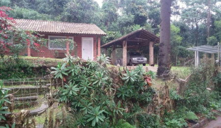 Casa Térrea à venda com 3 quartos, sendo 1 suíte,  em Santa Inês, Caieiras, SP