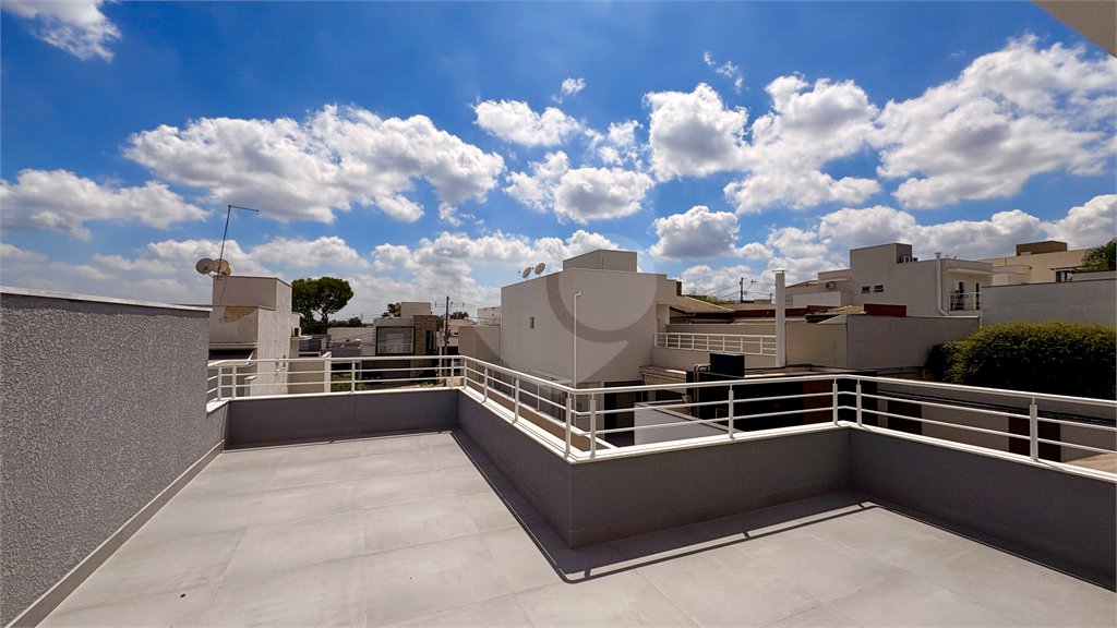 Casa à venda com 4 quartos, sendo 1 suíte,  no condomínio Villagio Milano, Sorocaba - SP