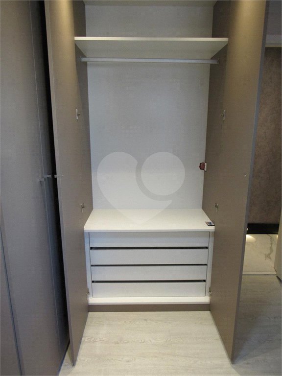 Apartamento à venda com 2 quartos, sendo 1 suíte, em Barra Funda, São Paulo, SP