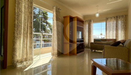 Casa à venda com 3 quartos, sendo 2 suítes,  em Jardim Santa Bárbara, Sorocaba, SP