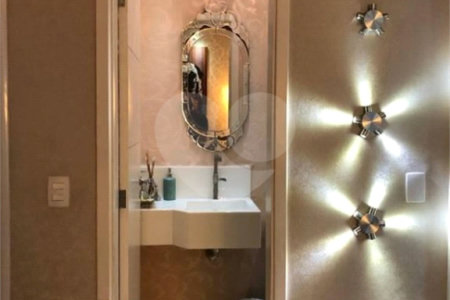 Apartamento na Mooca 3 suítes 108m² com 2 vagas, repleto de área de lazer.