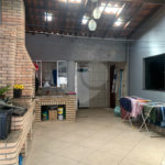 Sobrado à venda com 3 quartos em Calmon Viana, Poá, SP
