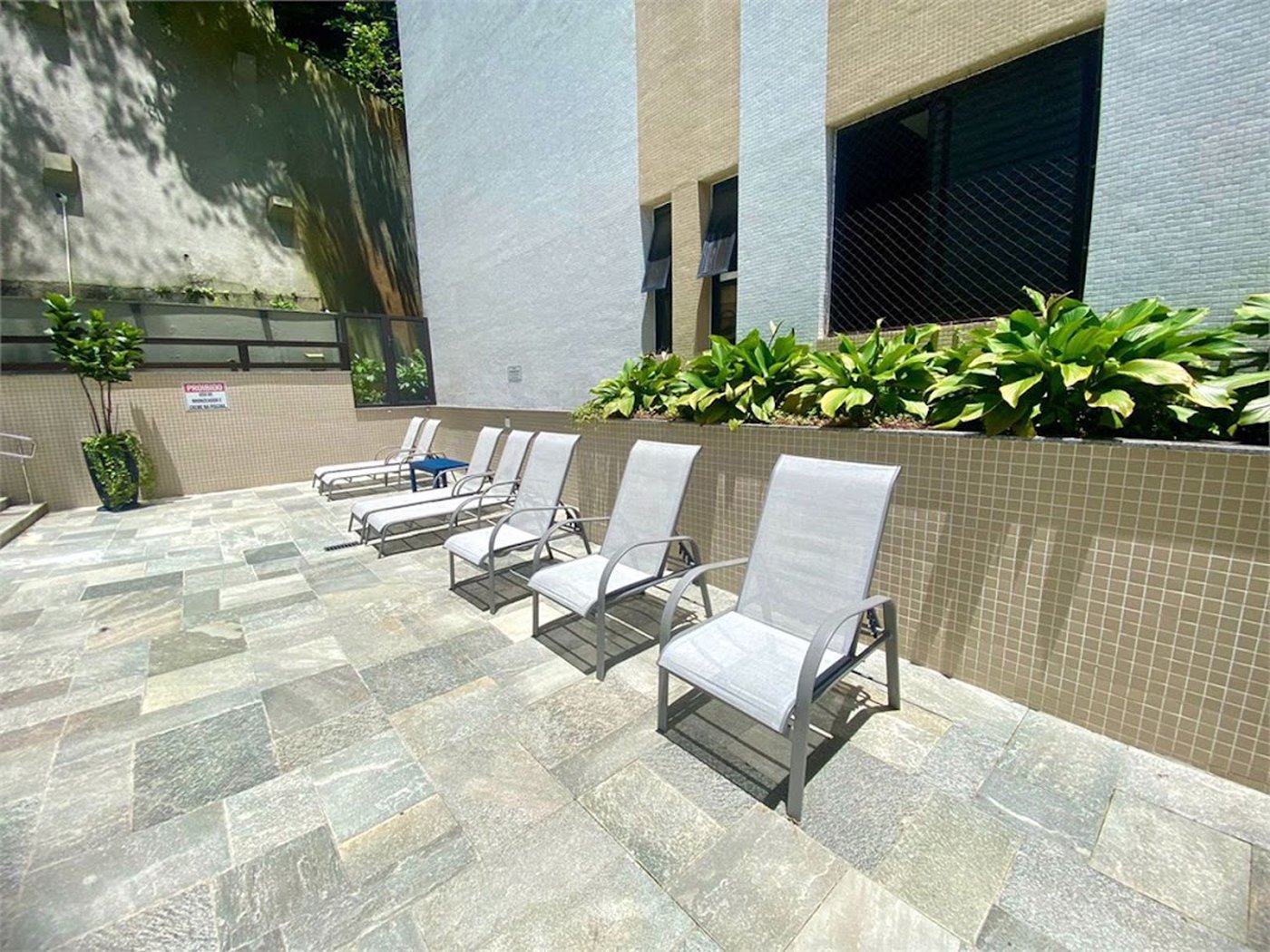 Apartamento Residencial à venda, Centro, Guarujá - AP1482.
