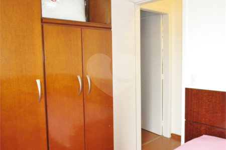 Apartamento à venda com 2 quartos, sendo 1 suíte, em Vila Gumercindo, São Paulo, SP