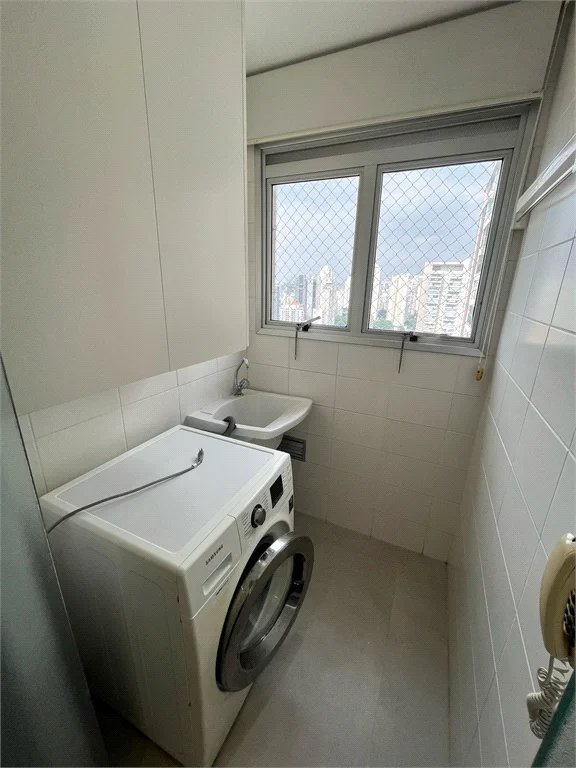 Apartamento à venda com 1 quarto em Cidade Monções, São Paulo, SP