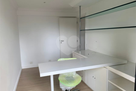 Cobertura à venda com 4 quartos, sendo 3 suítes, em Vila Mariana, São Paulo, SP