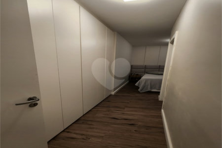 Apartamento à venda com 2 suítes em Vila Dom Pedro I, São Paulo, SP