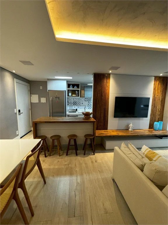 Apartamento à venda com 2 quartos, sendo 1 suíte,  em Jardim Vazani, São Paulo, SP