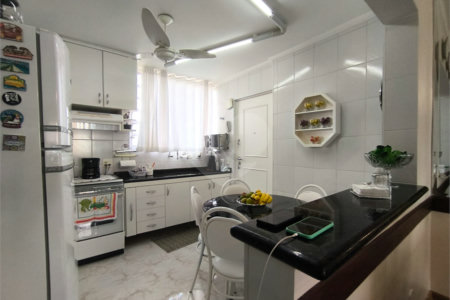Apartamento à venda com 2 quartos, sendo 1 suíte,  em Pinheiros, São Paulo, SP