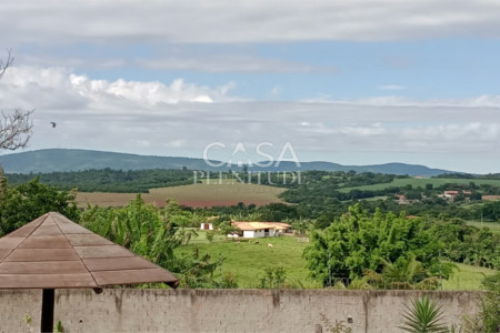 Chácara à venda com 3 quartos em Caguassu, Sorocaba, SP