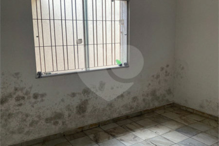 Casa Térrea à venda com 3 quartos em Vila Santo Estéfano, São Paulo, SP