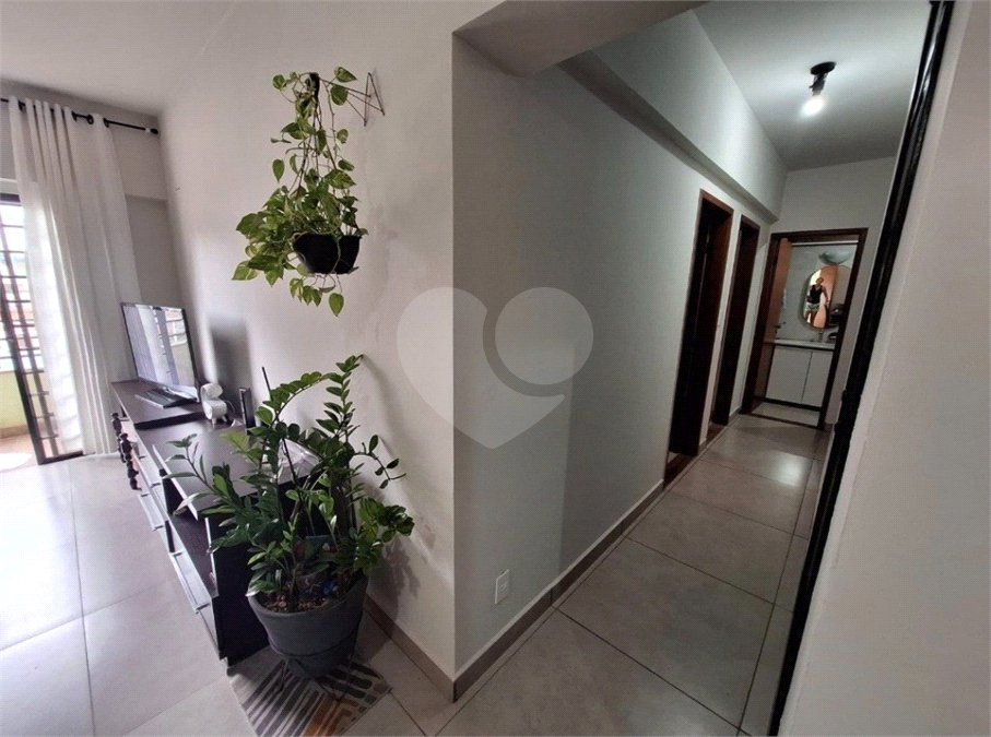 Apartamento à venda com 2 quartos em Presidente Médici, Ribeirão Preto, SP