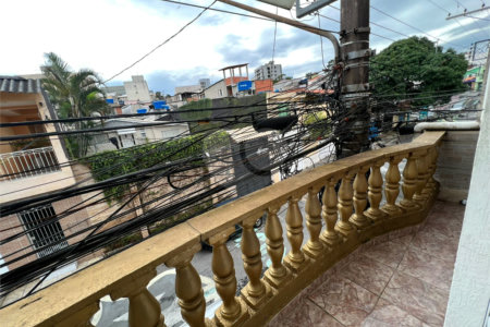 Casa à venda com 3 quartos, sendo 1 suíte, em Jardim Dourado, Guarulhos, SP