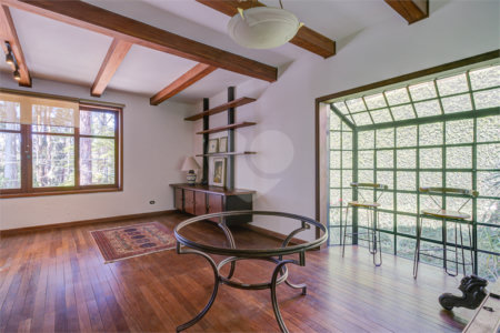 Casa Térrea à venda com 4 quartos, sendo 1 suíte, em Jardim Marajoara, São Paulo, SP
