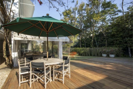 Casa à venda com 5 suítes no condomínio Pignatari, São Paulo - SP