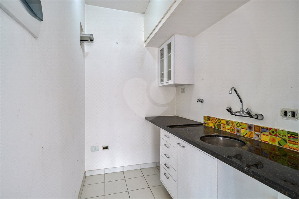 Cobertura à venda ou para alugar com 5 quartos, sendo 2 suítes, em Alto da Boa Vista, São Paulo, SP