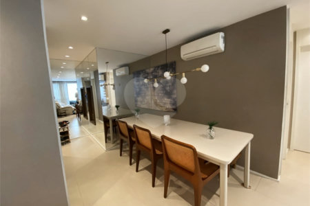 Apartamento à venda com 2 quartos, sendo 1 suíte,  em Botafogo, Rio de Janeiro, RJ