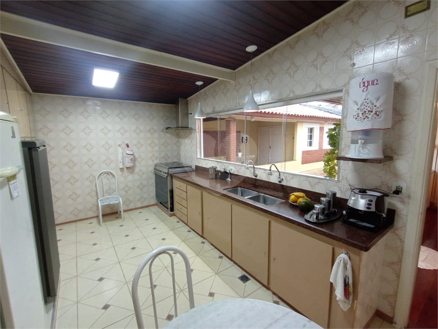 Casa à venda com 4 quartos, sendo 3 suítes,  no Centro, Itapetininga, SP