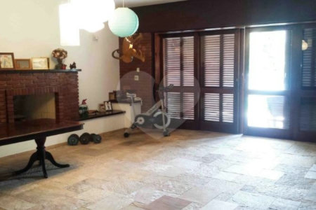 Sobrado à venda com 4 quartos, sendo 2 suítes, em Alto da Boa Vista, São Paulo, SP