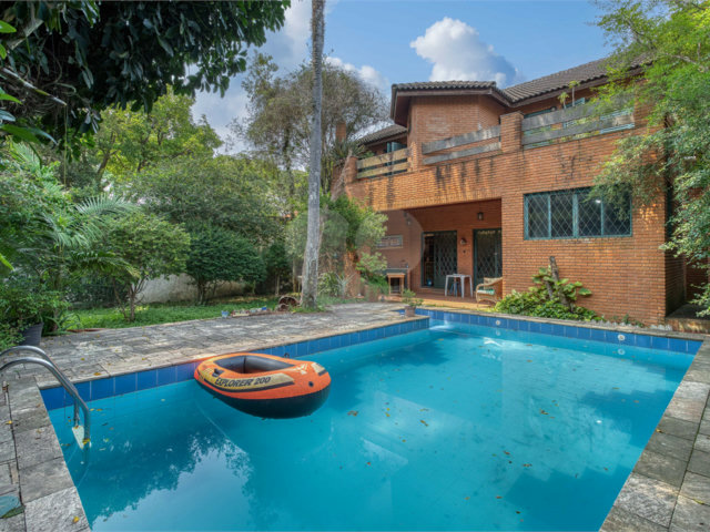 Casa à venda com 6 suítes em Alto da Boa Vista, São Paulo, SP