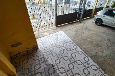 Casa à venda com 5 quartos, sendo 1 suíte, em Jardim Novo Taboão, São Paulo, SP