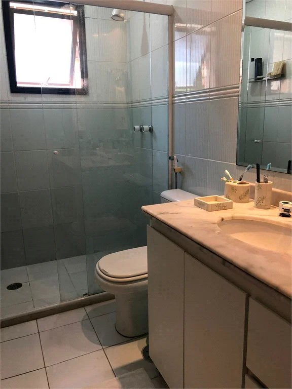 Apartamento à venda com 3 quartos, sendo 2 suítes, em Real Parque, São Paulo, SP