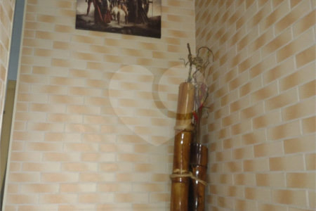 Casa à venda com 3 quartos, sendo 1 suíte, no condomínio Acmti - Colinas do Mosteiro, Terras de Itaici e Recanto dos Pássaros, Indaiatuba - SP