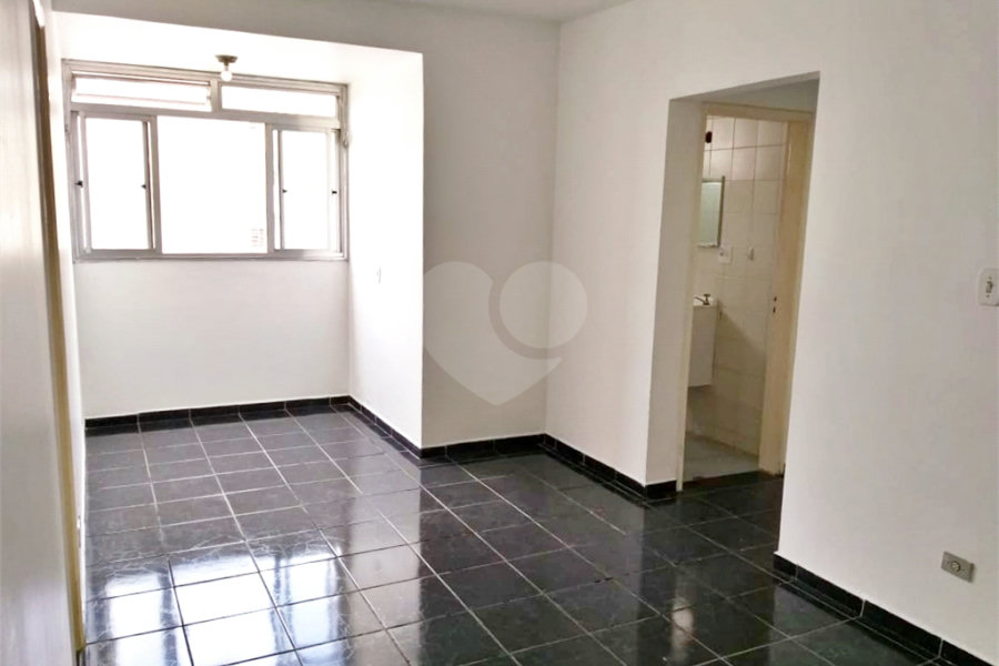 Apartamento à venda com 2 quartos em Bom Retiro, São Paulo, SP
