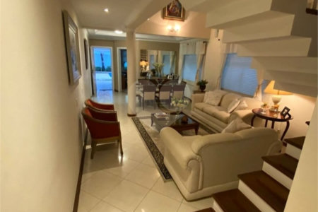 Casa à venda com 4 quartos, sendo 3 suítes,  no condomínio Residencial Tivoli Park, Sorocaba - SP