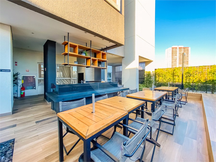 Apartamento à venda com 3 quartos, sendo 1 suíte,  em Vila Cruzeiro, São Paulo, SP