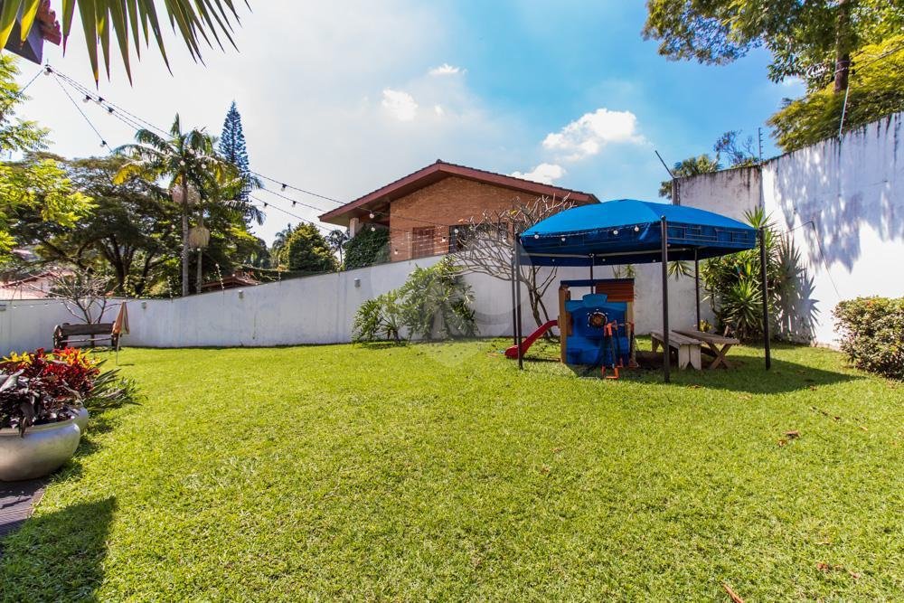 Casa à venda com 4 suítes em Jardim Marajoara, São Paulo, SP