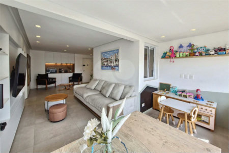 Apartamento à venda com 4 suítes em Vila Andrade, São Paulo, SP