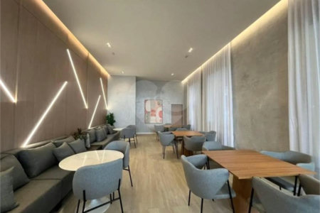 Apartamento à venda com 3 suítes em Vila Romana, São Paulo, SP