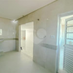 Apartamento com 260m² à venda na Av. Paes de Barros - Recém reformado 100% - Impecável.