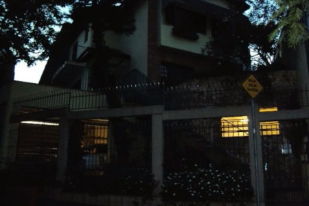 Sobrado à venda com 4 quartos, sendo 2 suítes, em Jardim Peri Peri, São Paulo, SP