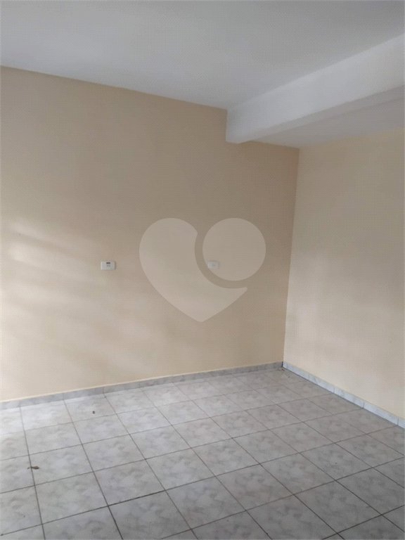 Sobrado à venda com 3 quartos, sendo 1 suíte, em Jaraguá, São Paulo, SP