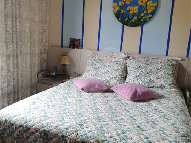 Sobrado à venda com 3 quartos, sendo 1 suíte, em Tremembé, São Paulo, SP