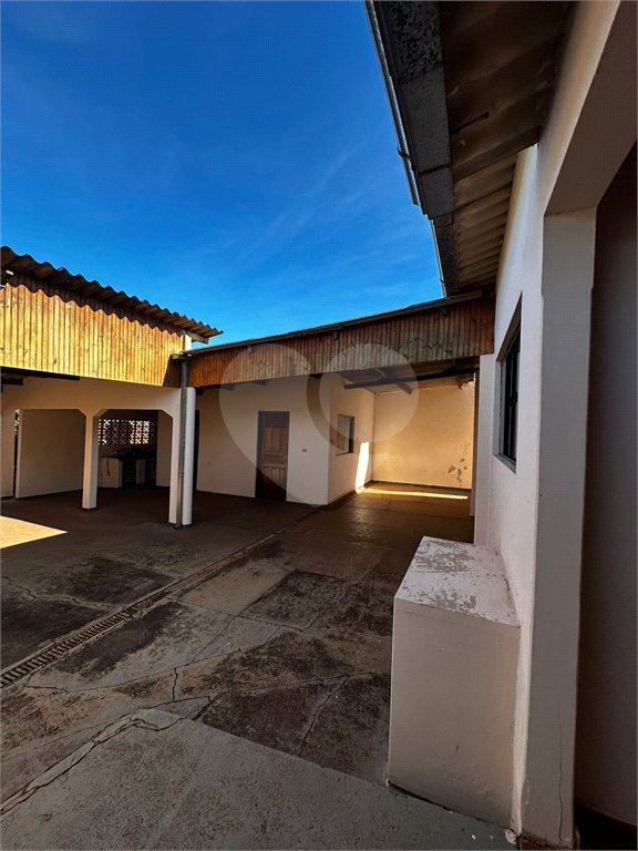 Casa à venda com 2 quartos, sendo 1 suíte,  em Jardim Aeroporto, Ponta Porã, MS