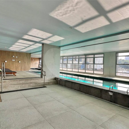 Apartamento à venda com 1 quarto em Santo Amaro, São Paulo, SP