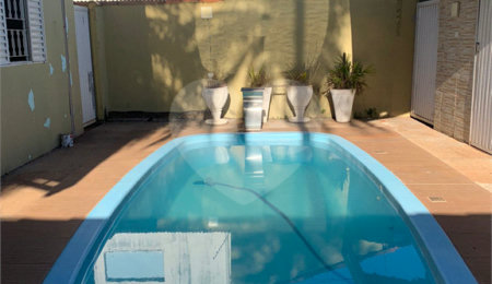Casa à venda com 3 quartos, sendo 1 suíte,  no Centro, Três Lagoas, MS