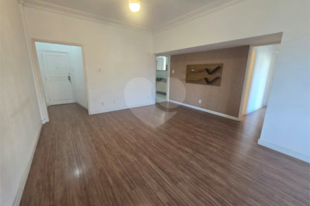 Apartamento à venda com 3 quartos, sendo 1 suíte,  em Tijuca, Rio de Janeiro, RJ
