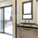 Sobrado à venda com 3 quartos, sendo 1 suíte, em Vila Gumercindo, São Paulo, SP