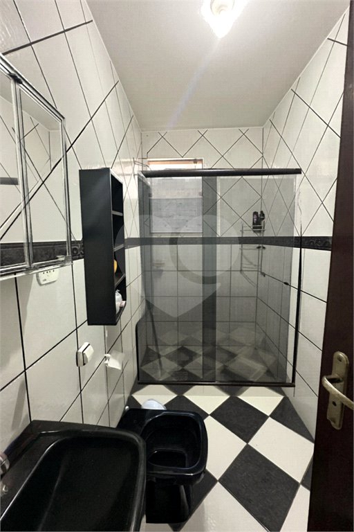 Apartamento à venda com 4 quartos, sendo 1 suíte,  no Centro, Ponta Porã, MS
