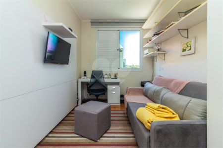 Casa à venda com 3 quartos, sendo 1 suíte, no condomínio Villaggio Di Firenze, São Paulo - SP