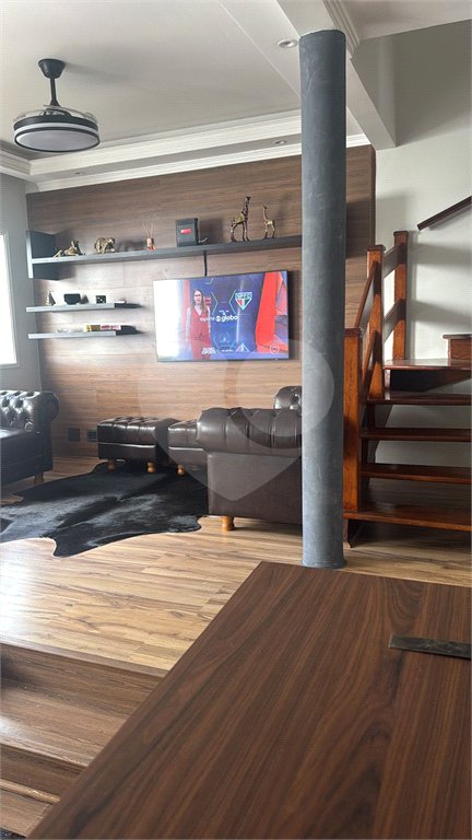 Casa à venda com 3 quartos, sendo 1 suíte, no condomínio Vilage Palmas, São Paulo - SP