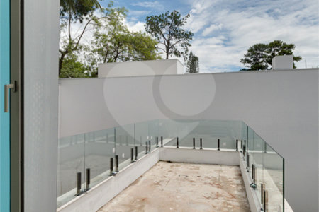 Casa à venda com 3 suítes no condomínio Residencial Heron 140, São Paulo - SP